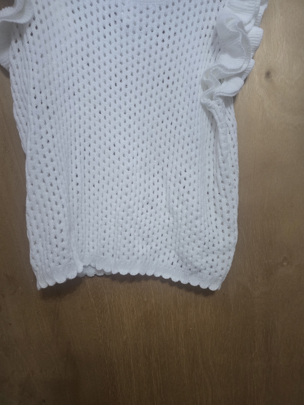 White Ruffled Sleeve Knit Shell Top - Picture 5 of 5